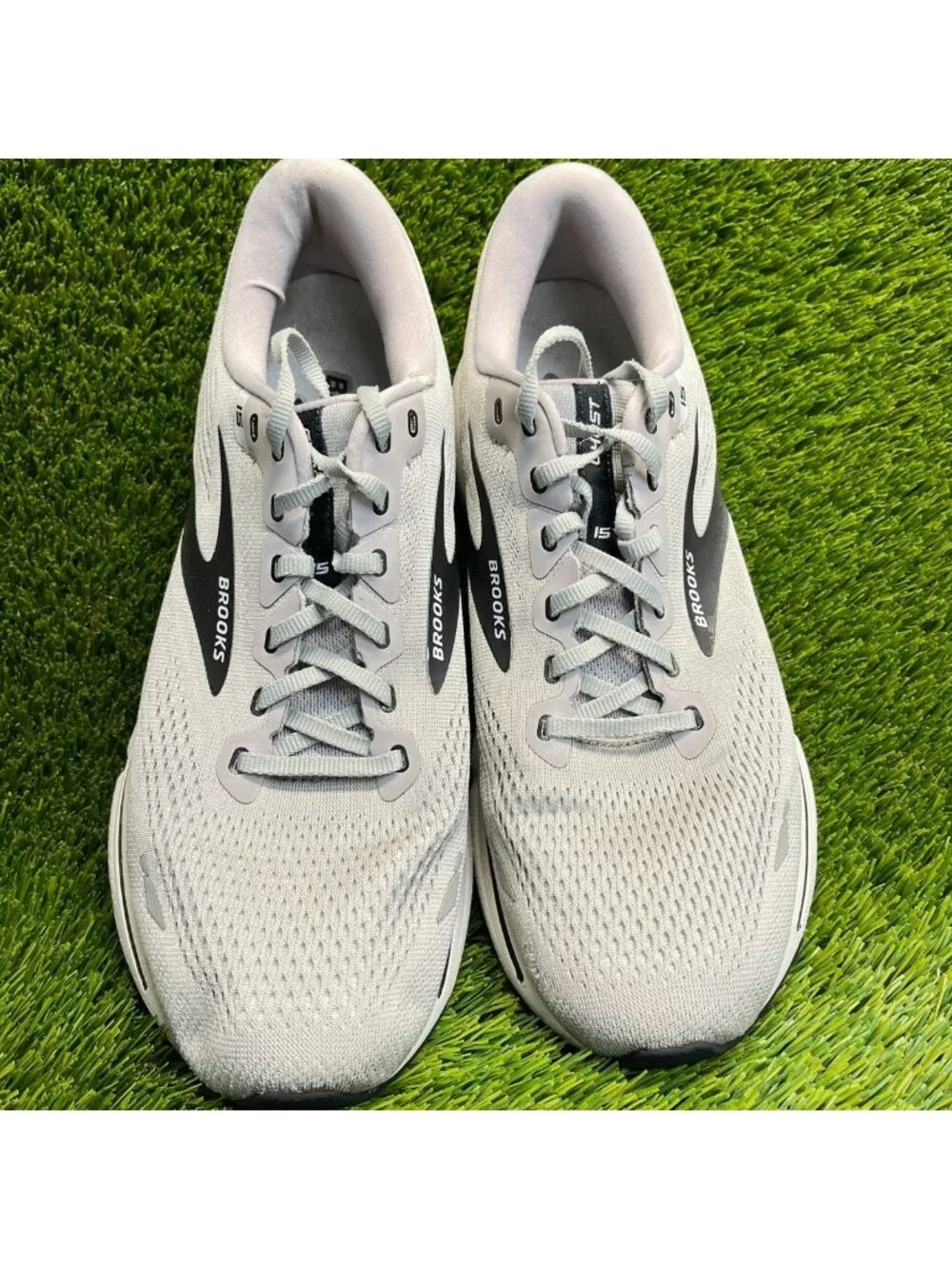 Brooks Ghost 15 Mens Size 12.5 Gray Athletic Running Walking Shoes Sneakers